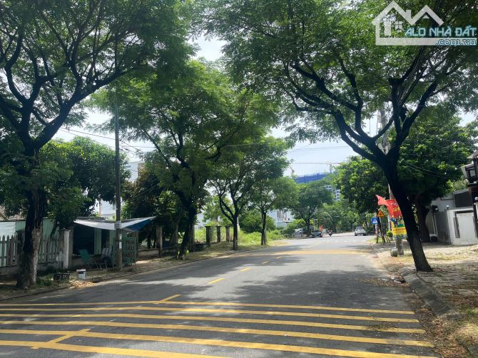 Lô đất BIỂN MT NGUYỄN DUY TRINH -Đường 10,5m, dt 118m2 -Sát Bãi tắm Tân Trà-Chỉ 5,9 tỷ TL. - 1