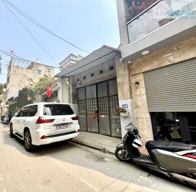 Hoa hậu Giang Biên, Lô đất 2 oto tránh, DT 90m2 mt 4.7m - 1