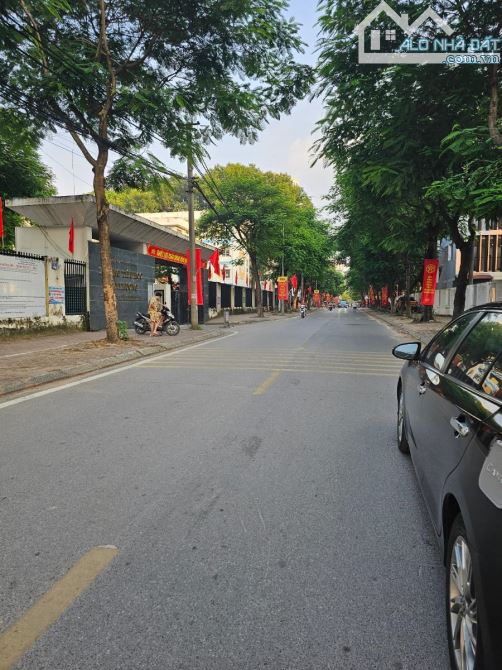 BÁN NHANH LÔ ĐẤT PHÚ THƯỢNG TÂY HỒ DT 60M MT 4.2M GIÁ 12.8 TỶ XÂY Ở VÍP. - 1