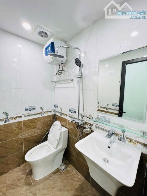 CẦN BÁN CHDV NGÕ 89 XÃ ĐÀN-DT 55M2-7 TẦNG - MT  4M - GIÁ 14.5 TỶ - 1