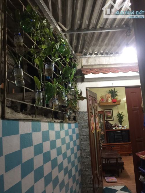 Cho thuê nhà Khâm Thiên, 3 tầng x 30m2, 2 ngủ, 6 triệu vào ngay - 1