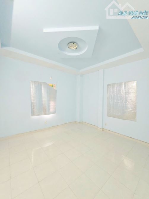 Nhà Phố 97m2 = 4.7x20.8m, 2 TẦNG, Gần Cầu Ông Nhiêu Long Trường Q9. Giá 4.7 tỷ. - 1