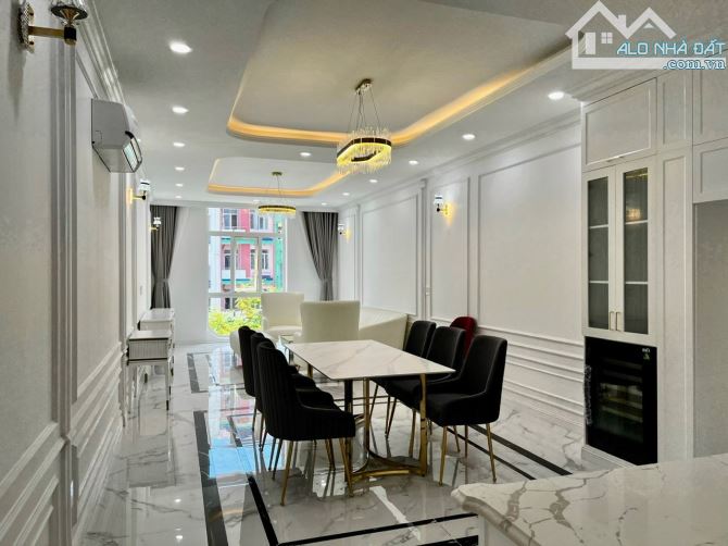 Bán nhà 5 tầng Nguyễn Văn Linh vị trí đắc địa thu nhập cao - 1