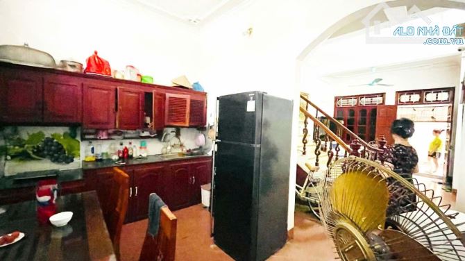 VẠN PHÚC HÀ ĐÔNG NHÀ ĐẸP DÂN XÂY KIÊN CỐ 2 MẶT NGÕ THOÁNG MÁT Ở SƯỚNG 42m 8.5 TỶ - 1
