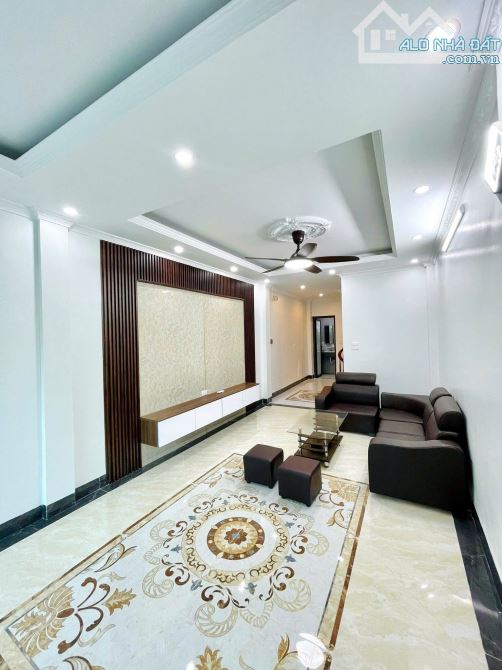 Nhà mới tinh, oto 7 chỗ vào nhà, 6 tầng thang máy xịn, 2 thoáng vĩnh viễn, full nội thất - 1