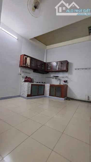 BÁN NHÀ HXH DƯƠNG BÁ TRẠC Q8 74M2 NHÀ TRỐNG VÀO Ở NGAY GIÁ 10.6 TỶ - 1