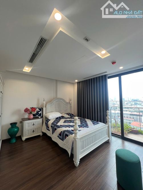 Bán căn hộ tại Green Diamond - DT 136m2, 3 ngủ, giá 19,5 tỷ, full nội thất, view thoáng - 1