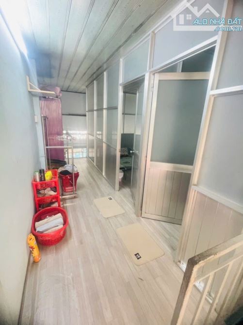 NHÀ Đ. SỐ 12 GẦN TÂN KỲ TÂN QUÝ GIÁP TÂN PHÚ- HẺM XE HƠI THÔNG- 42M2 (4.2x10)- CHỈ 3 TỶ XX - 1