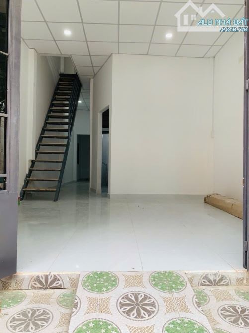 Bán nhà 2 tầng, ngay siêu thị Coopmart Phan Văn Hớn, Tân Thới Nhất, Quận 12. Chỉ 4,650 tỷ - 1