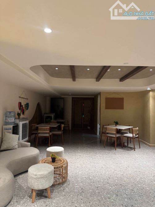 Bán Toà khách sạn căn hộ Thạch Lam, 180m2, 47 tỷ, Đà Nẵng - 1