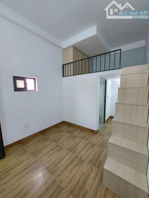 Chính chủ cần bán CCMN 18 phòng, 70m2 KK thang máy phố Vũ Trọng Khánh, Mỗ Lao, giá đầu tư - 1