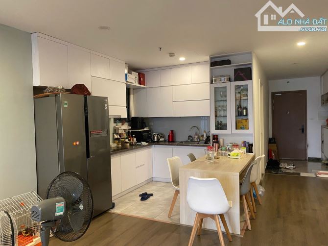 Bán Căn Hộ FLC Cầu Giấy DT 97m 2PN Full NT Tầng Trung SĐCC giá 8,2 tỷ SDCC View đẹp - 1