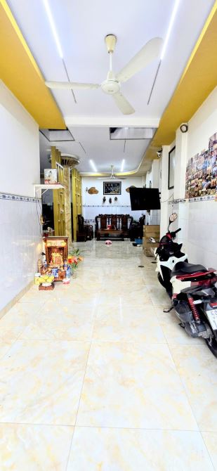 BÁN GẤP NHÀ HẺM XE HƠI KHUÔNG VIỆT , 82M2 , 7,5 x 11 , 3 TẦNG . GIÁ NHỈNH 6TỶ - 1