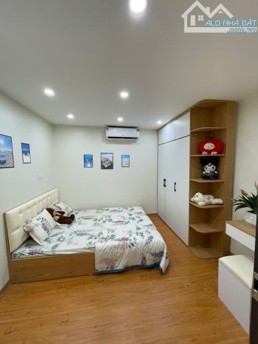 Phố cổ Hà Nội – Nhà Pháp cổ Lô Góc – 3 Ngủ, Sổ đỏ riêng, thoáng sáng - 1
