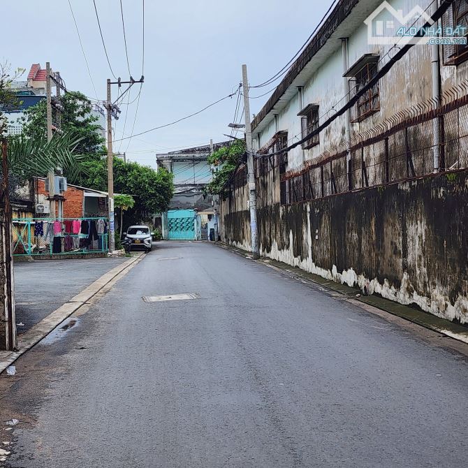 Bán nhà hẻm 688 Hương Lộ 2 (DT: 4x14). Giá 7ty3 thương lượng - 1