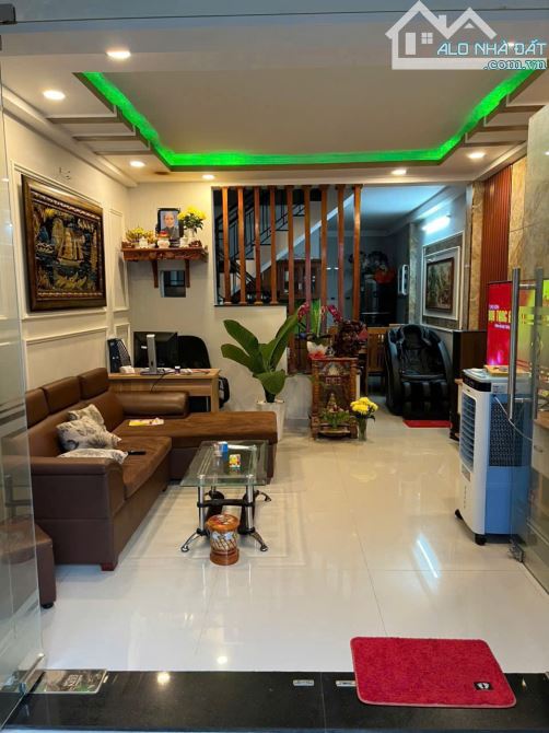 Bán nhà Bà Điểm, hẻm thông 4m, KT 4x12, 2 tầng, cách nhựa 20m, giá 3,5 Tỷ - 1