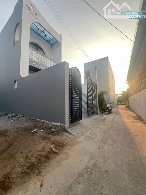 Nhà lầu mới xây dựng P5, Mỹ Tho, Tiền Giang - 1