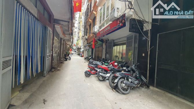 Nhà 7 tầng vị trí đẹp ngõ Đường Láng – phù hợp KD sạch sẽ - 1
