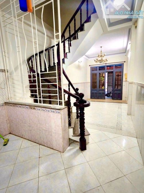 Khu Vip K300 DT 45m2 nhà 4 tângd BTCT hoàn công đủ giá 7,8 tỷ. - 1