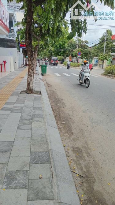 📌📌📌LÀM VIỆC TRỰC TIẾP GIÁ TỐT !!!🔶bán lô đất mặt tiền phạm cự lượng - 1