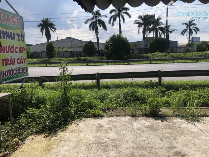 Cần bán 70,1m2 đất QL 10 xã Đông Hợp thị  trấn Đông Hưng, giá 3,9 tỷ,, mt=4,93m2,tặng nhà - 1