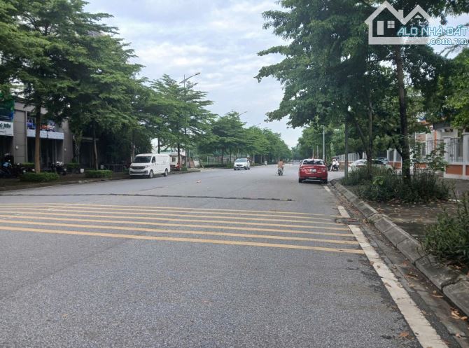 Bán đất Thạch Bàn, Long Biên 45m2, mt 4.2m, ô tô vào đất, 7.68 tỷ - 1