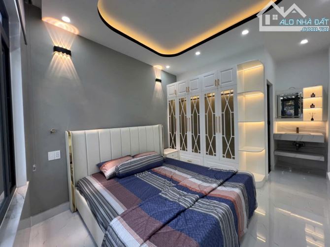 🏖️ NHÀ PHỐ 💥 RESORT MINI GIỮA LÒNG PHỐ THỊ 🏖️ DTSD 170m2, GIÁ 6.8 TỶ ✅️  📍 Vị trí: Hẻm - 1