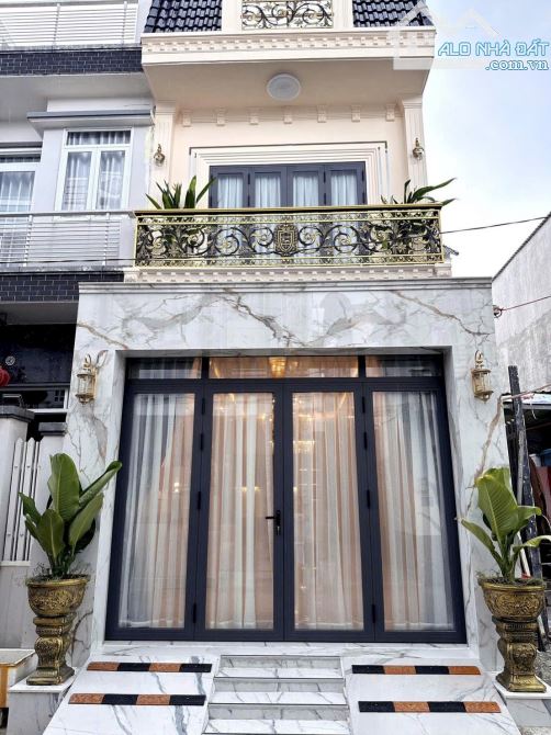 🏡 BÁN NHÀ PHỐ TÂN CỔ ĐIỂN _ NHÀ 2 TẦNG SÂN THƯỢNG _ DT 76m, GIÁ 6.3 TỶ _ HẺM XE HƠI _ ĐƯỜ - 1