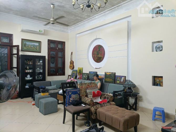 Nhà Đẹp Thụy Khuê – 104m² – 4 tầng – 3 thoáng, Mặt tiền 8m – Gần Hồ Tây – Giá Tốt - 1