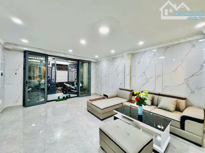 🏠Nhà Hẻm Xe Hơi💎 Phạm Văn Đồng💎4,6mx12m 5 Lầu-3PN 4WC💎Có Thang Máy💵9,7 Tỷ - 12