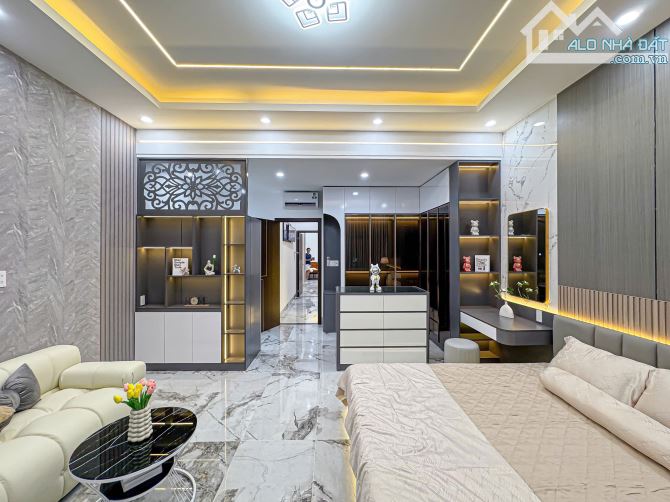 Bán nhà 1 trệt 2 lầu nội thất cao cấp kdc hồng loan gần siêu thị go giá 5,95 tỷ - 12