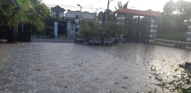 NGỘP NẶNG! BÁN 2 CĂN NHÀ TUYỆT ĐẸP TRUNG TÂM SUỐI NGHỆ, CÁCH SÂN GOLF CHÂU ĐỨC CHỈ 10 PHÚT - 15