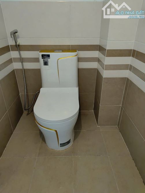 Bán nhà 3 tầng , mê đúc, đường ô tô cách biển 3km , đầy đủ nội thất - 15
