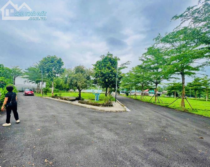 "Cơ Hội Đầu Tư Lô Đất Góc 160m² Tại Khu Phú Gia, Hoà Lạc - Giá Hợp Lý!" - 6