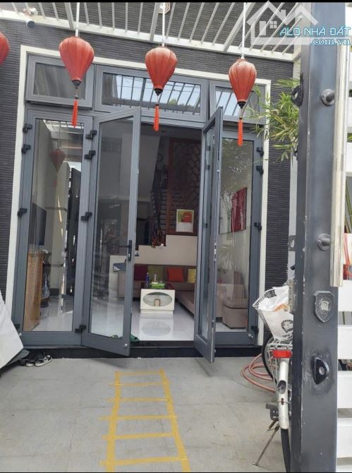 Bán nhà 5tầng mặt tiền Hoàn Kiếm ngay trung tâm 71m2 ngang4m giá 8.6tỷ - 2