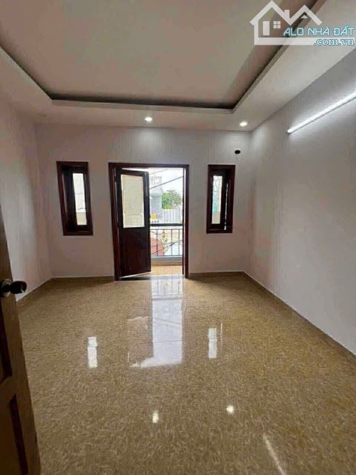 Cho thuê nhà nguyên căn 3 tầng,Chu Mạnh Trinh, Hiệp Phú, Q9 ngã tư thủ đức - 2