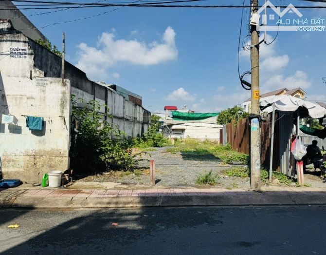 BÁN ĐẤT ĐẸP MTKD, NGAY LÃ XUÂN OAI,62M, CHỈ 5,X TỶ, NGANG 4 KHÔNG NGÂP NƯỚC - 2