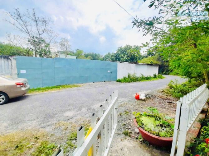 Cần bán nhà Kho+ Xưởng 2 mặt tiền nhựa 1/ Nguyễn Thị Rành xã An Nhơn Tây 1940m2 Thổ 300m - 2