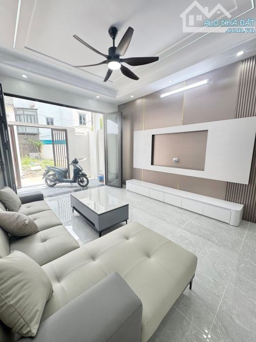 BÁN NHÀ NGÕ LỘC VƯỢNG - P LỘC VƯỢNG - NAM ĐỊNH - 1