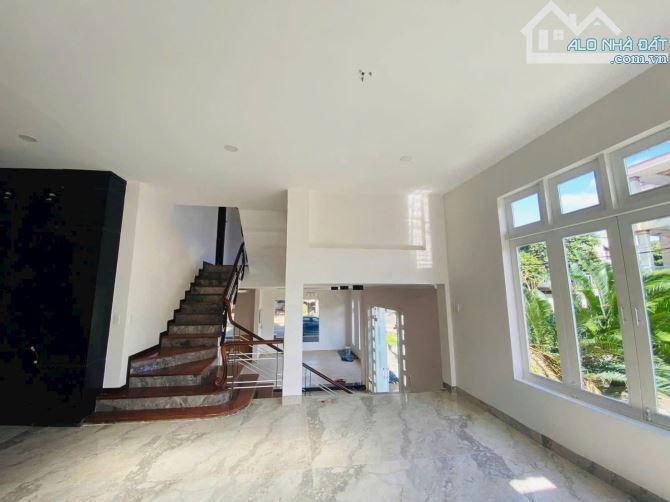 VIP CĂN GÓC 2 MẶT TIỀN KINH DOANH 3 LẦU MẶT TIỀN ĐƯỜNG NGÔ GIA TỰ, DT 217M2    Vị trí ki - 2