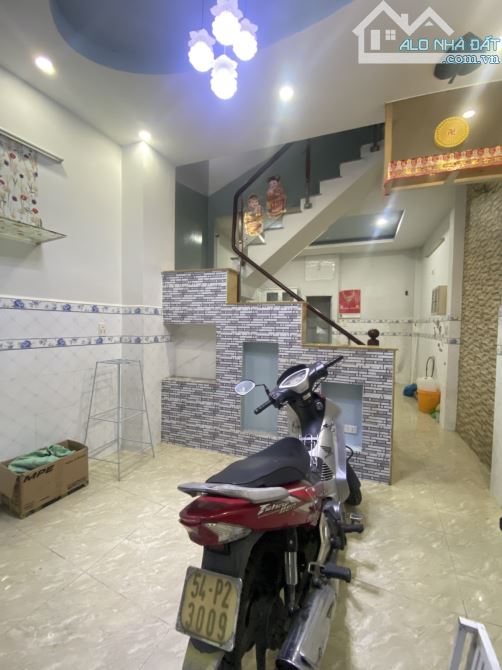 Bán Nhà Đẹp Hẻm Ô Tô Phan Anh Bình Tân, 40m2, 3 PN Chỉ Hơn 3 Tỷ TL🌷 - 2