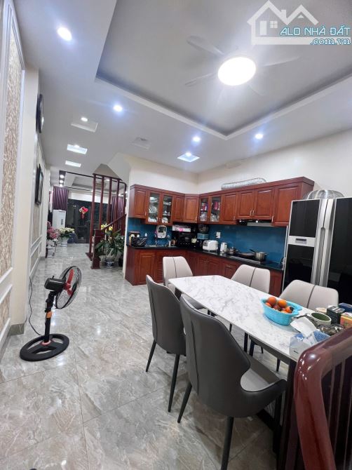 Bán nhà mặt phố Tô Hiệu Hà Đông 78m2, mặt tiền 4m1, plo vỉa hè, kinh doanh tấp nập - 2