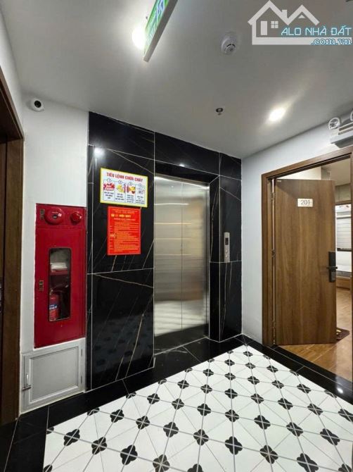 Bán nhà phố Nguyễn Chí Thanh 95m2, 8 tầng, 2 thoáng ô tô tránh dòng tiền 120tr/tháng - 2