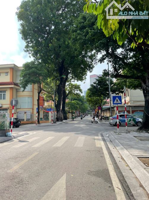 BÁN ĐẤT PHÂN LÔ , VỈA HÈ YÊN NGHĨA, 3 THOÁNG, Ô TÔ DỪNG ĐỖ NGÀY ĐÊM, DT 62M GIÁ 9 TỶ.Ỷ - 2