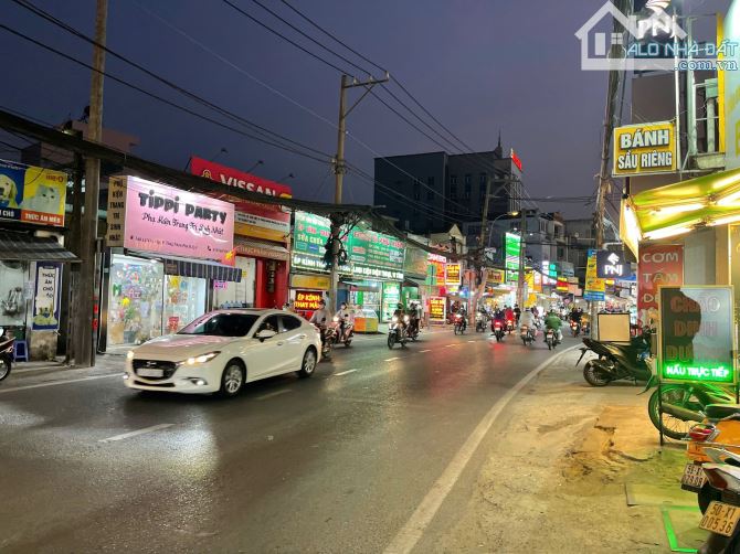 Bán nhà MT đường Lê Văn Việt, Tăng Nhơn Phú B, TP Thủ Đức. 165m2/35 tỷ. - 2