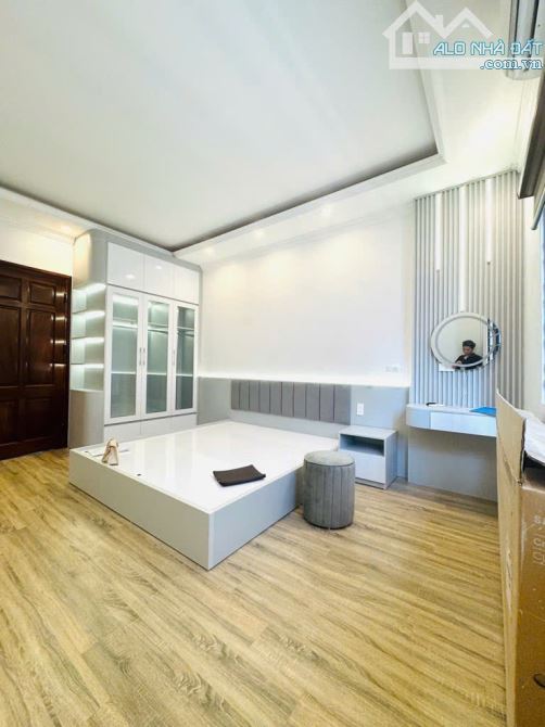PHƯƠNG CANH - NHÀ ĐẸP - FULL NT - Ô TÔ ĐỖ CỔNG - 35M2*5T - CHỈ NHỈNH 6  TỶ - 2