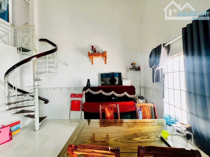 🌹🌹 Bán nhà gác lửng hẻm Phùng Hưng, Phước Long. Cách đường chính chỉ 2 căn nhà - 2