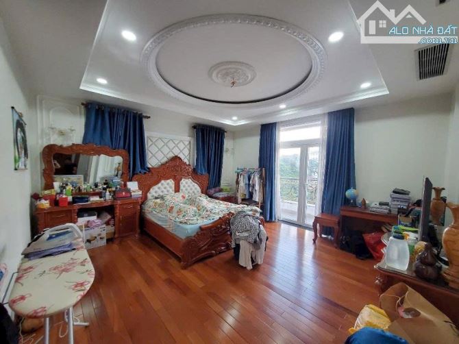 BÁN BIỆT THỰ 2 MẶT TIỀN LỚN KHU VỰC KD SẦM UẤT VÀ ĐẲNG CẤP NHẤT QUẬN GÒ VẤP TpHCM HẦM 4 LA - 2