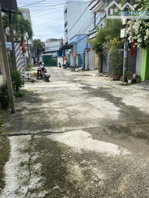 ☕️BÁN NHÀ KIỆT Ô TÔ ĐỖ TRONG NHÀ - NGUYỄN PHAN VINH - CÁCH BIỂN MÂN THÁI 200M - 350M2 - 2