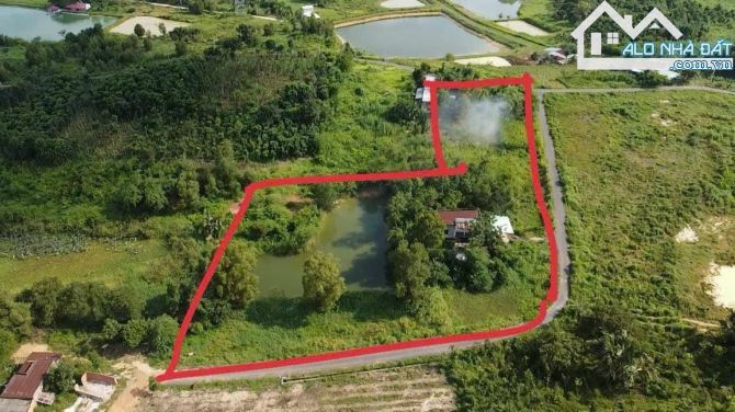 Suối Rao Châu Đức, 5827m2, có 165m mặt tiền nhựa, xung quanh toàn khu nghỉ dưỡng giá 7tyxx - 2